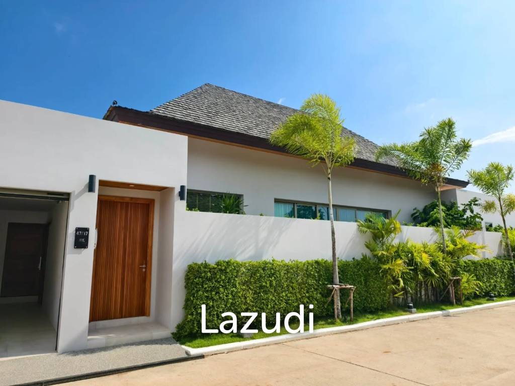 Stylish 4-Bedroom Tropical Pool Villa in Prime Bang Tao, Phuket