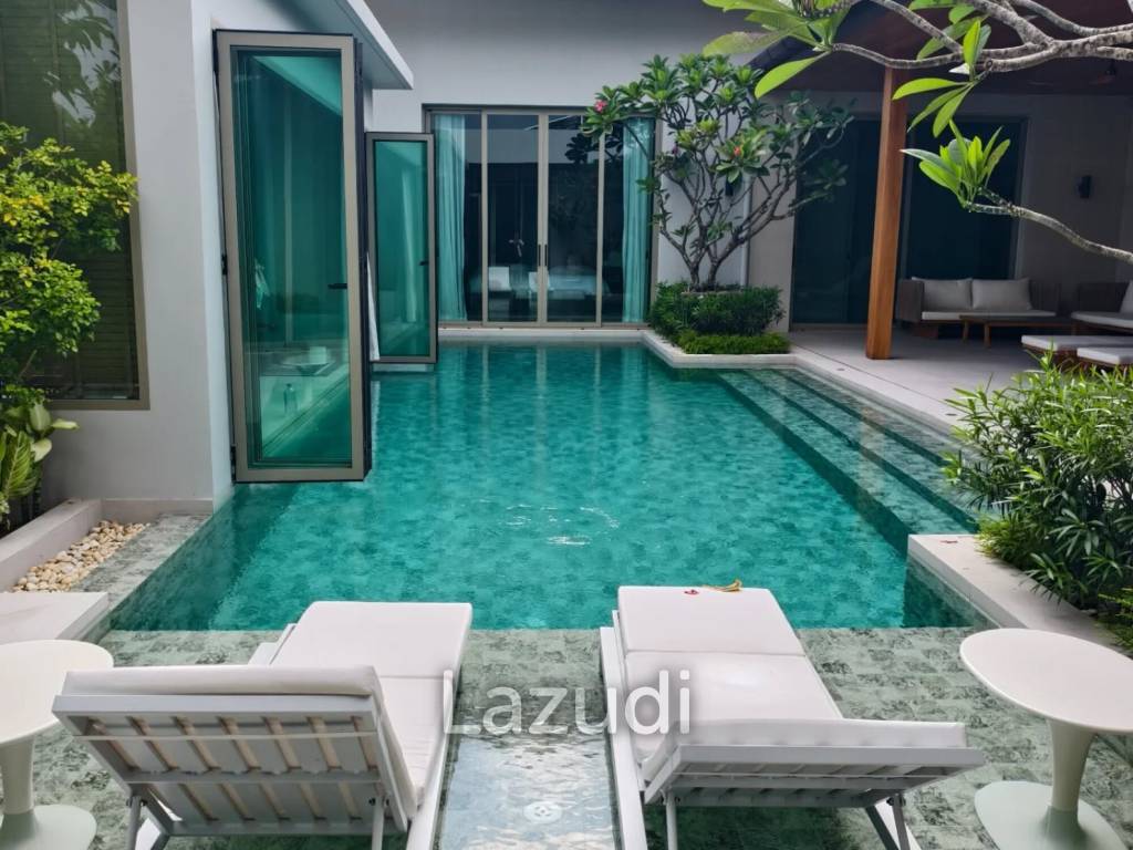 Stylish 4-Bedroom Tropical Pool Villa in Prime Bang Tao, Phuket