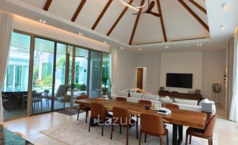 Stylish 4-Bedroom Tropical Pool Villa in Prime Bang Tao, Phuket