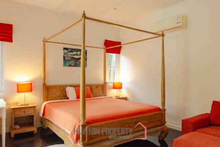 GROVE RESIDENCE HUA HIN : Luxurious 5-Bedroom Villa with quality furnished