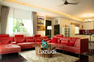 GROVE RESIDENCE HUA HIN : Luxurious 5-Bedroom Villa with quality furnished
