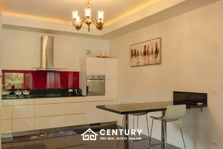 GROVE RESIDENCE HUA HIN : Luxurious 5-Bedroom Villa with quality furnished