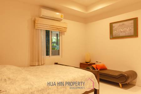 GROVE RESIDENCE HUA HIN : Luxurious 5-Bedroom Villa with quality furnished