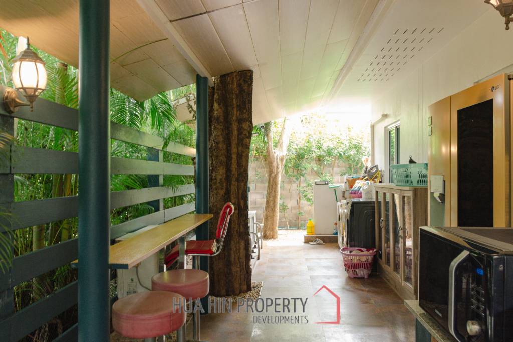 GROVE RESIDENCE HUA HIN : Luxurious 5-Bedroom Villa with quality furnished