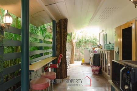 GROVE RESIDENCE HUA HIN : Luxurious 5-Bedroom Villa with quality furnished