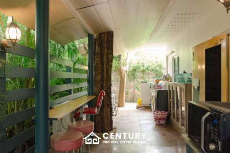 GROVE RESIDENCE HUA HIN : Luxurious 5-Bedroom Villa with quality furnished