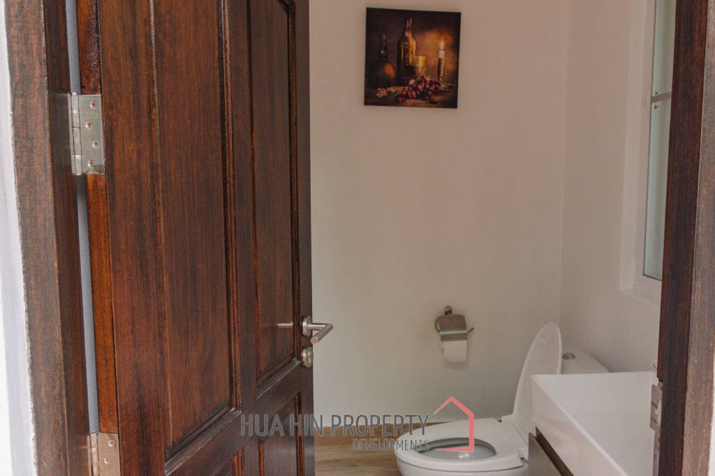 GROVE RESIDENCE HUA HIN : Luxurious 5-Bedroom Villa with quality furnished