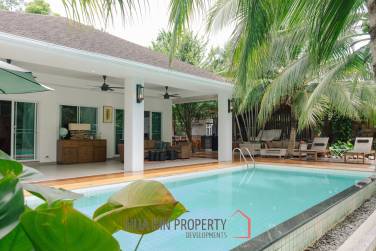 GROVE RESIDENCE HUA HIN : Luxurious 5-Bedroom Villa with quality furnished