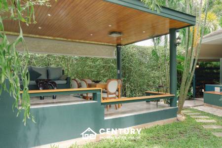 GROVE RESIDENCE HUA HIN : Luxurious 5-Bedroom Villa with quality furnished