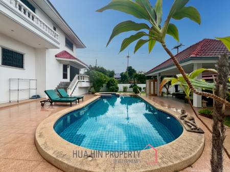 3-Bedroom Two-Storey Villa with Pool in Cha Am