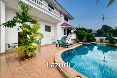 3-Bedroom Two-Storey Villa with Pool in Cha Am