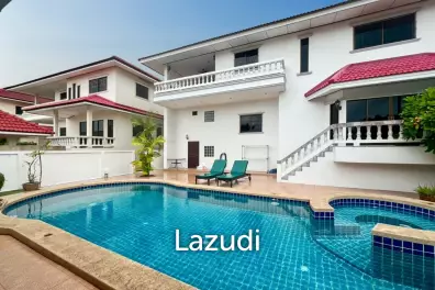 3-Bedroom Two-Storey Villa with Pool in Cha Am