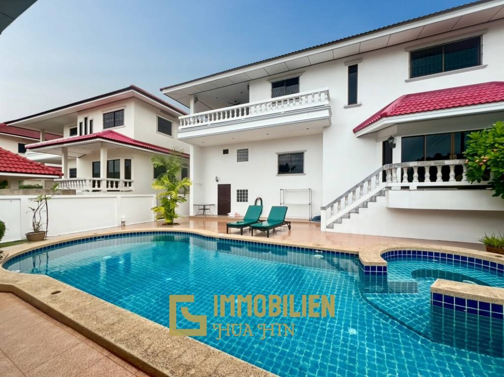 Cha Am: Eingeschossige 3 Schlafzimmer Pool Villa