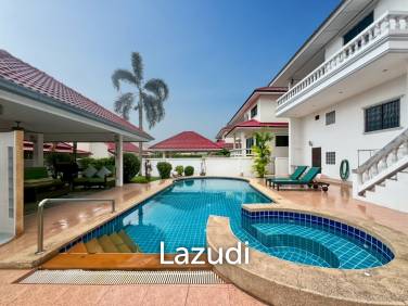 3-Bedroom Two-Storey Villa with Pool in Cha Am