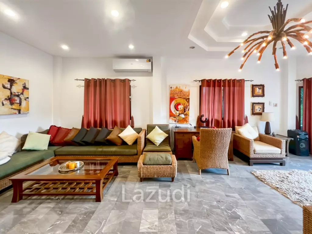3-Bedroom Two-Storey Villa with Pool in Cha Am