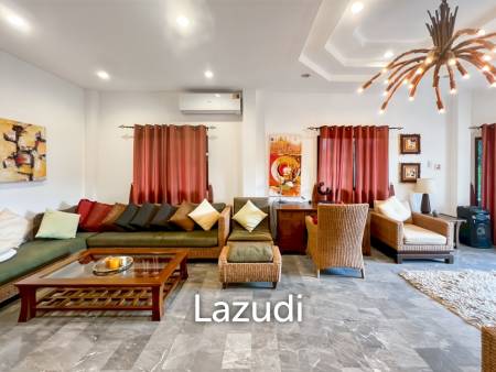 3-Bedroom Two-Storey Villa with Pool in Cha Am