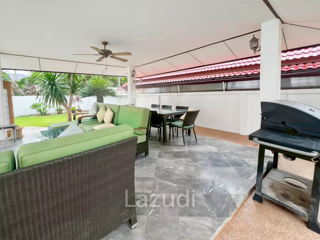 3-Bedroom Two-Storey Villa with Pool in Cha Am