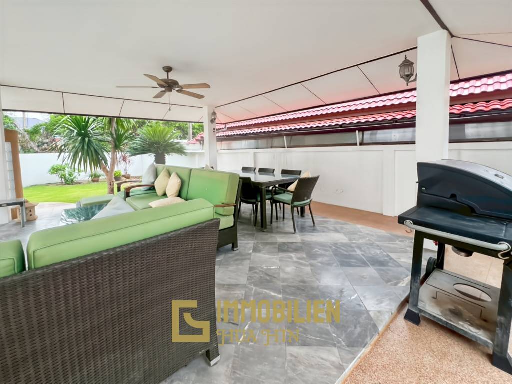 Cha Am: Eingeschossige 3 Schlafzimmer Pool Villa