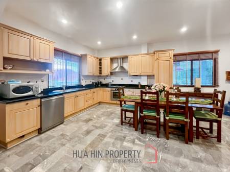 3-Bedroom Two-Storey Villa with Pool in Cha Am