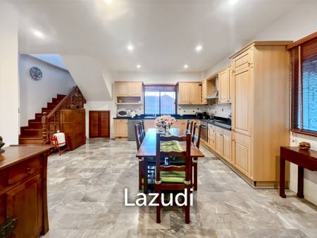 3-Bedroom Two-Storey Villa with Pool in Cha Am