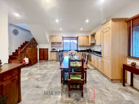 3-Bedroom Two-Storey Villa with Pool in Cha Am