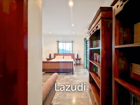 3-Bedroom Two-Storey Villa with Pool in Cha Am