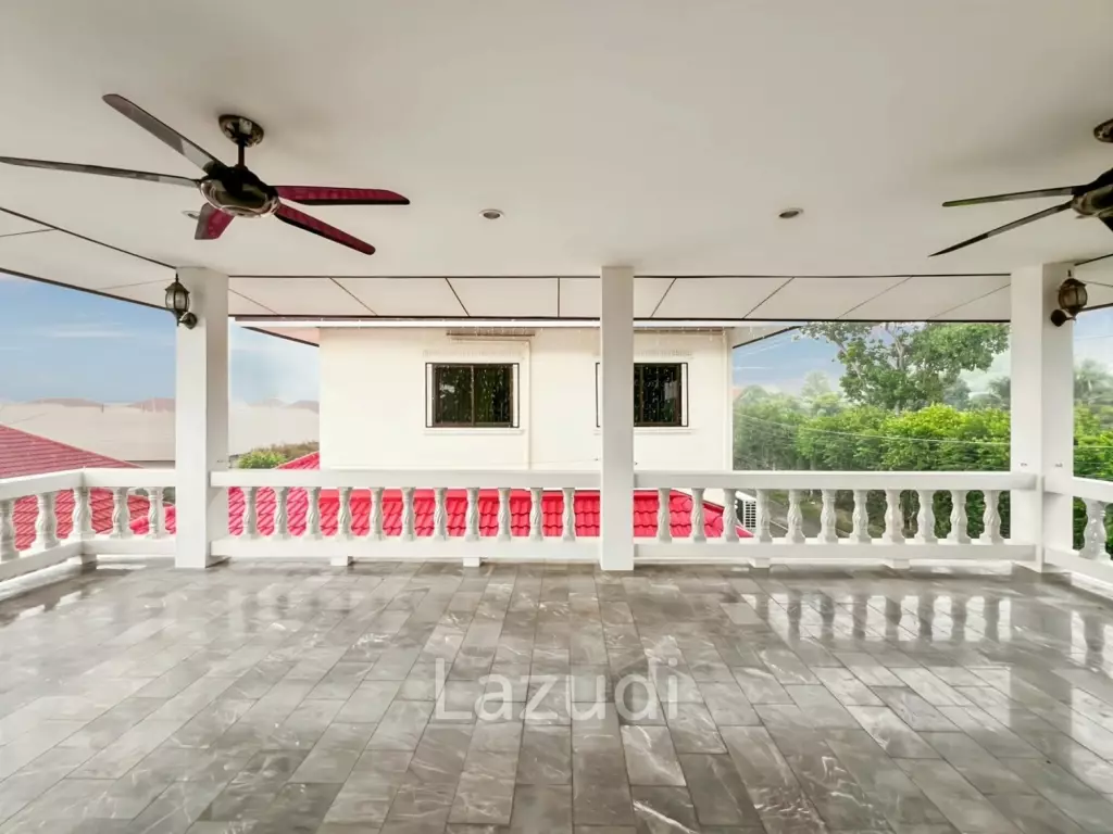 3-Bedroom Two-Storey Villa with Pool in Cha Am