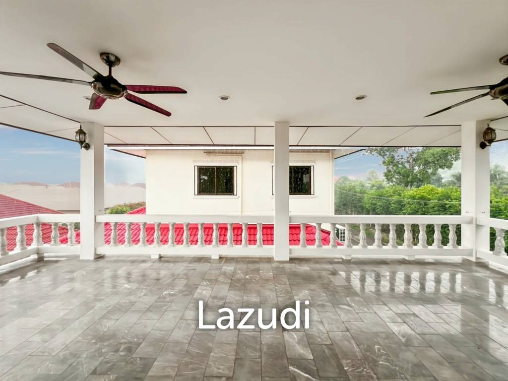 3-Bedroom Two-Storey Villa with Pool in Cha Am