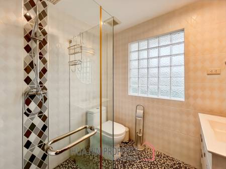 3-Bedroom Two-Storey Villa with Pool in Cha Am