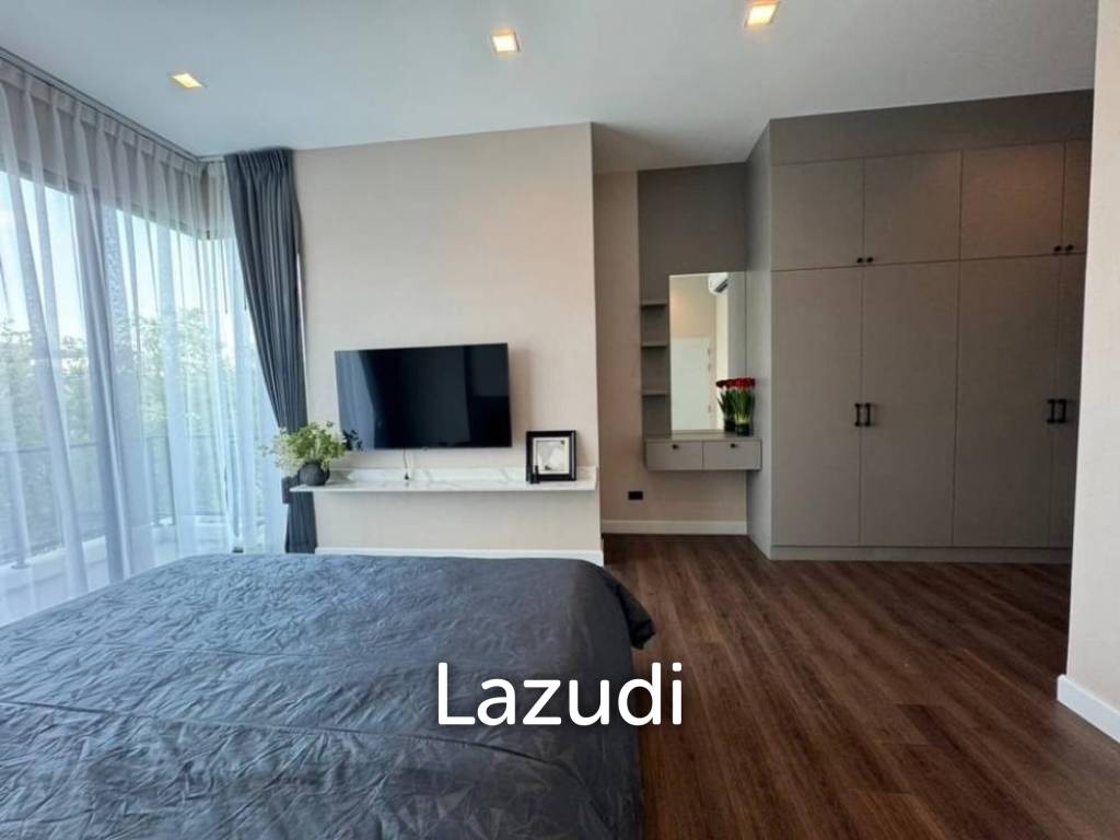 4 Bedroom 4 Bathroom 237 Sq.m Bangkok Boulevard Bangna KM.5