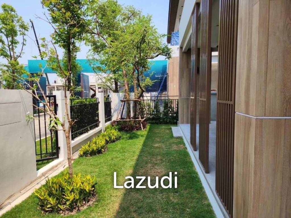 4 Bedroom 4 Bathroom 237 Sq.m Bangkok Boulevard Bangna KM.5