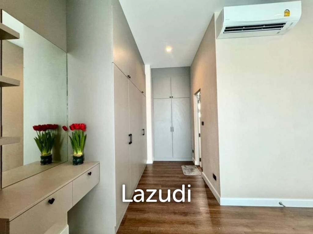 4 Bedroom 4 Bathroom 237 Sq.m Bangkok Boulevard Bangna KM.5