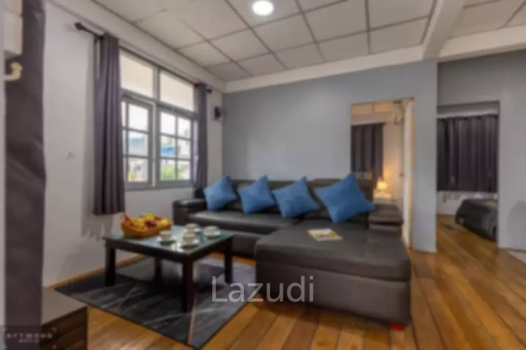 Turnkey Restaurant with Rooftop Apartment – Just 200m from Mae Nam Beach