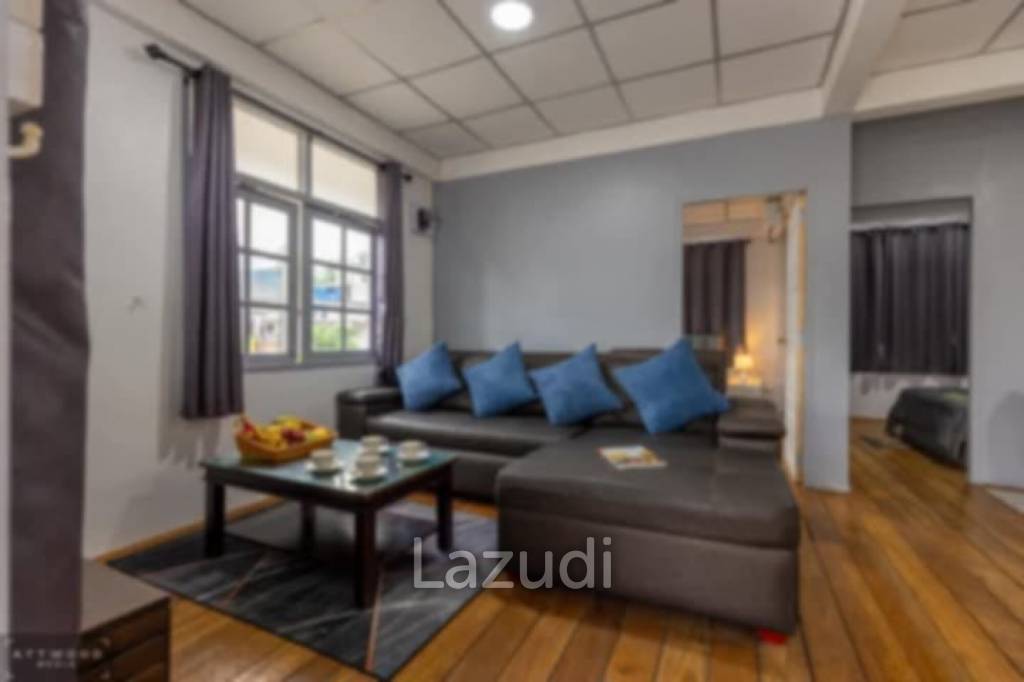 Turnkey Restaurant with Rooftop Apartment – Just 200m from Mae Nam Beach