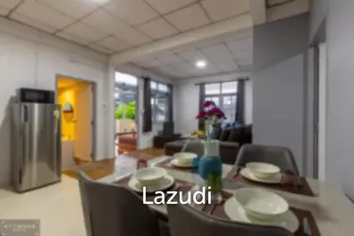 Turnkey Restaurant with Rooftop Apartment – Just 200m from Mae Nam Beach