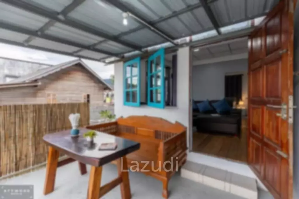 Turnkey Restaurant with Rooftop Apartment – Just 200m from Mae Nam Beach