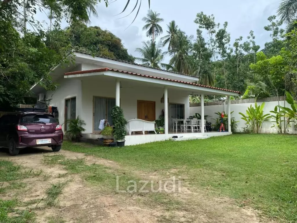 Furnished Charming Boho-Style Villa with Spacious Garden and Expansion Potential Pool