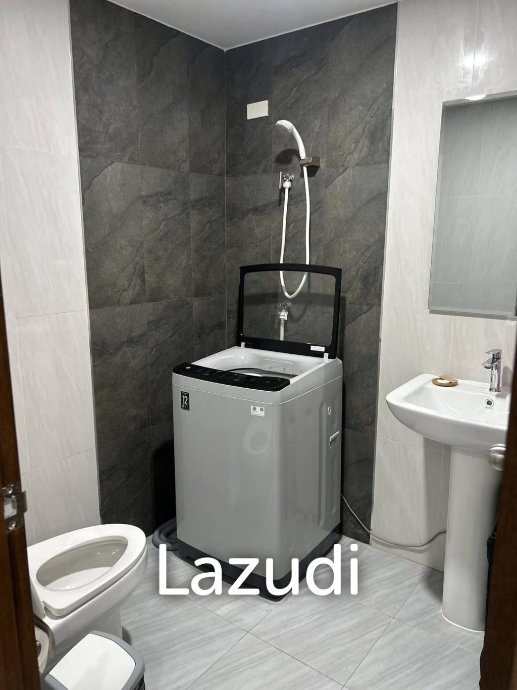 2-Storey 3-Bedroom House for Rent in Pa Klok