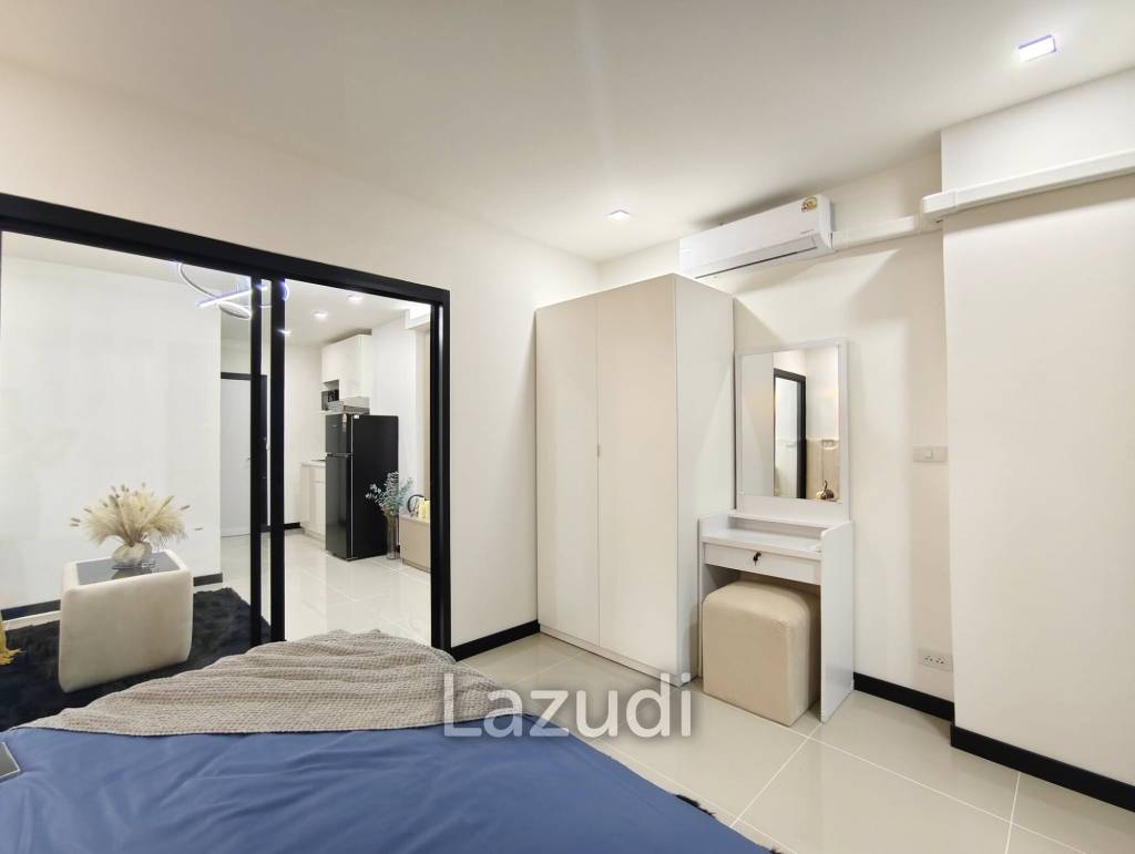 1 Bed 1 Bath 38 SQ.M. Pattaya Plaza Condotel