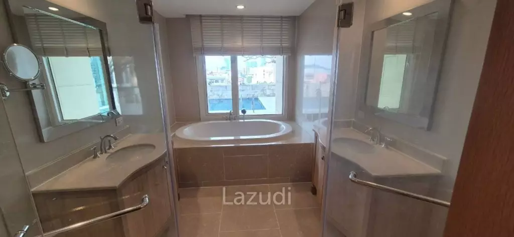 3 Bed 4 Bath 370 SQ.M The Empire Place