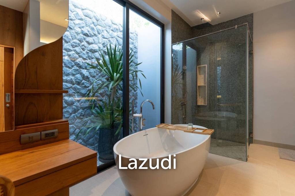 Brand New 3-Bedroom Pool Villa In Pasak, Thalang