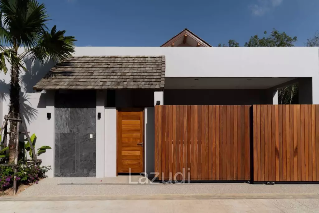 Brand New 3-Bedroom Pool Villa In Pasak, Thalang