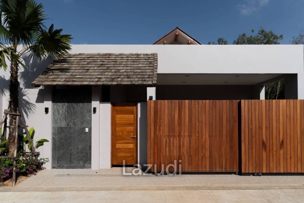 Brand New 3-Bedroom Pool Villa In Pasak, Thalang