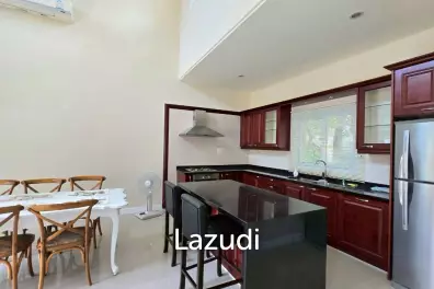 3 Beds 4 Baths 250 SQ.M. Silk Road Place