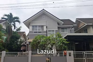 บ้าน 2 ชั้น 3 ห้องนอนให้เช่าในโครงการใกล้สนามบิน เชียงราย