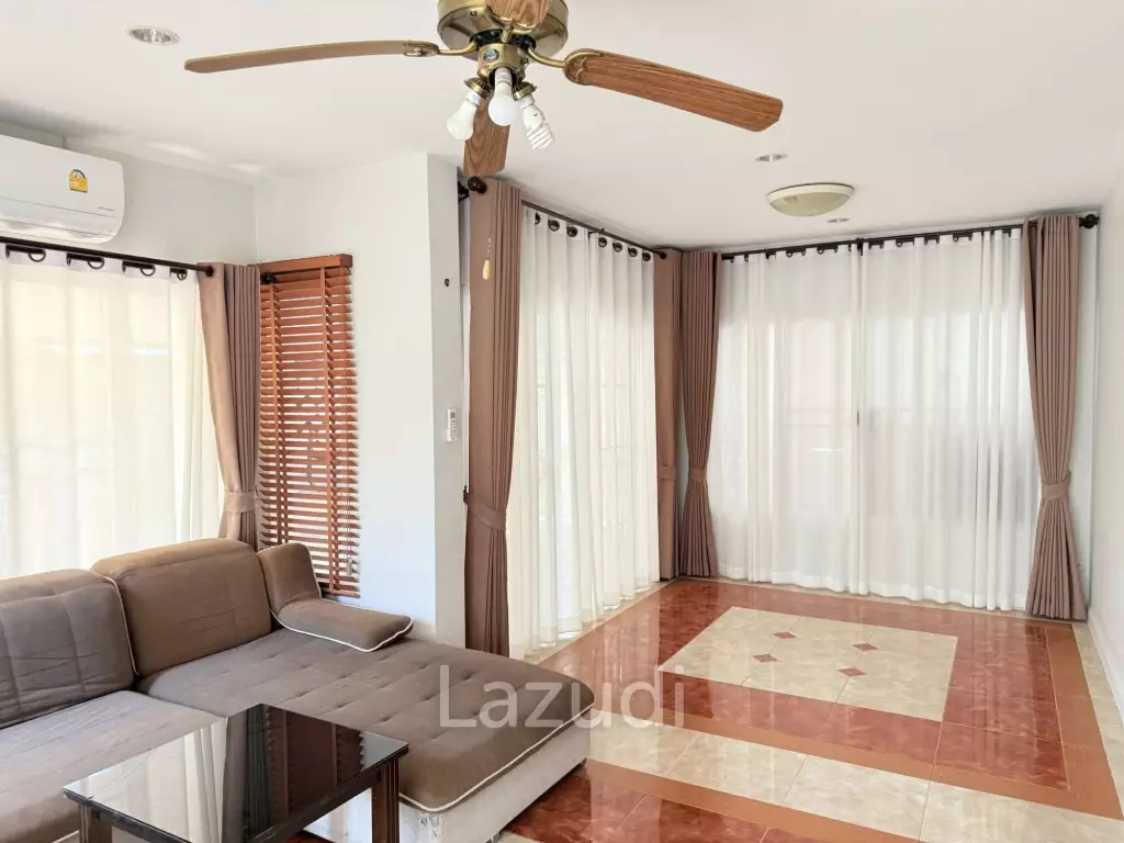 บ้าน 2 ชั้น 3 ห้องนอนให้เช่าในโครงการใกล้สนามบิน เชียงราย