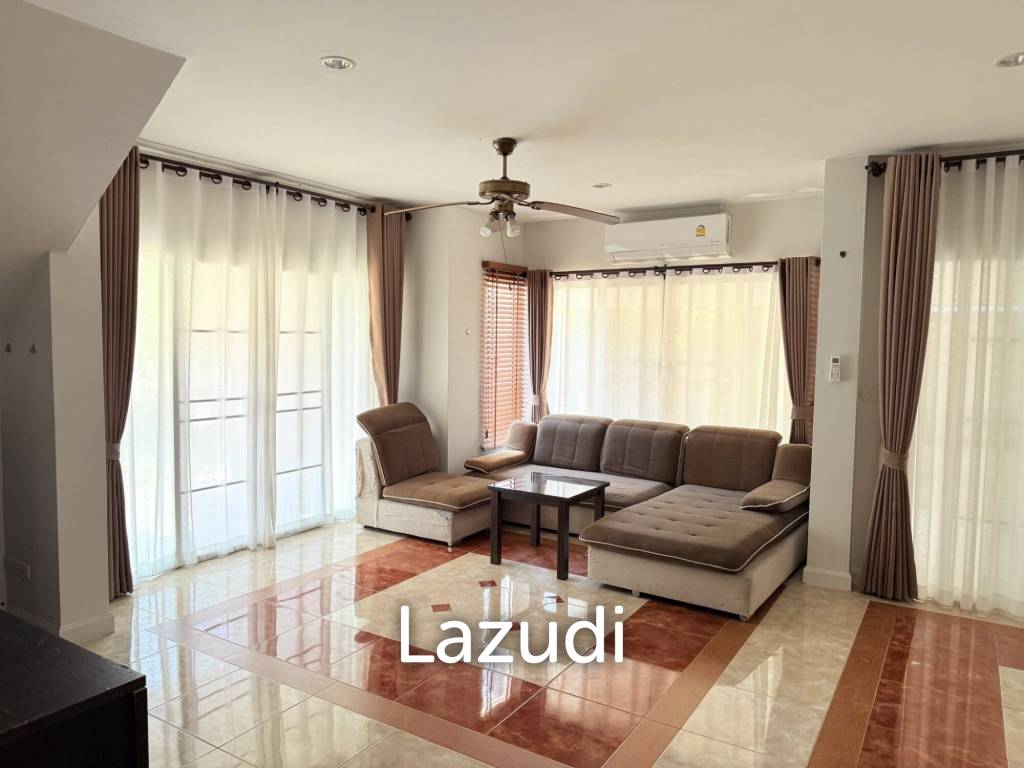 บ้าน 2 ชั้น 3 ห้องนอนให้เช่าในโครงการใกล้สนามบิน เชียงราย