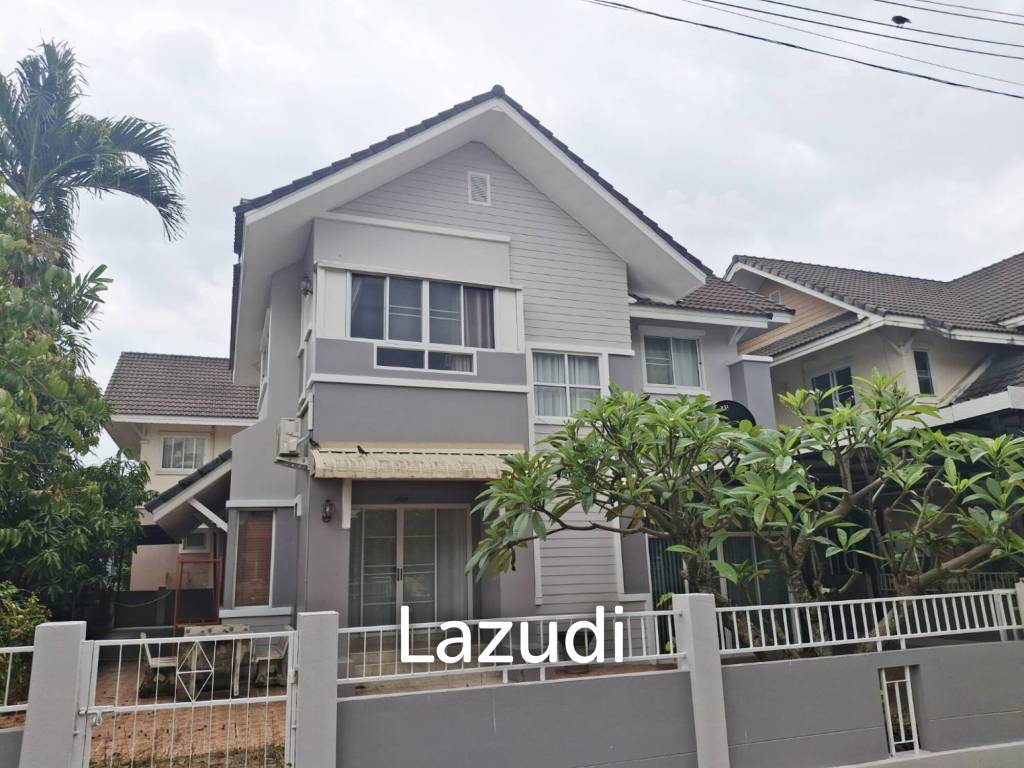บ้าน 2 ชั้น 3 ห้องนอนให้เช่าในโครงการใกล้สนามบิน เชียงราย