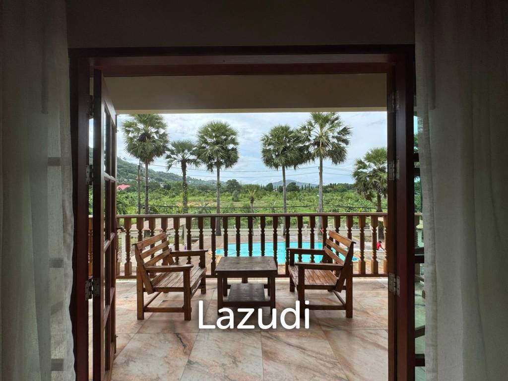 Spacious 5-Bedroom Pool Villa with Panoramic Mountain Views In Chalong