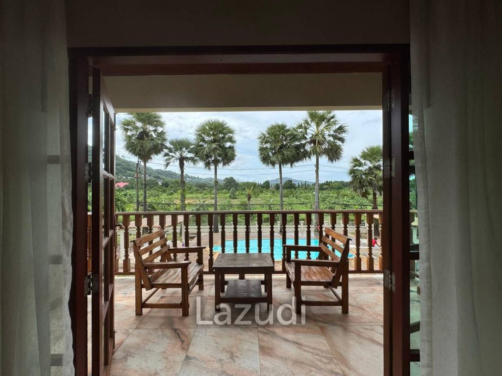 Spacious 5-Bedroom Pool Villa with Panoramic Mountain Views In Chalong